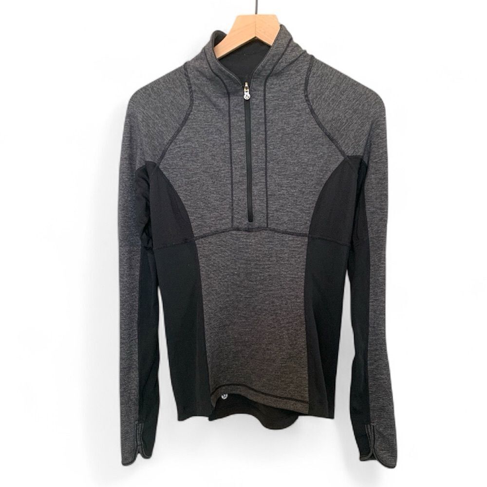 Lululemon Run Switch back 1/2 zip. Black/ gray. Reversible. Size 8 - Picture 5 of 11